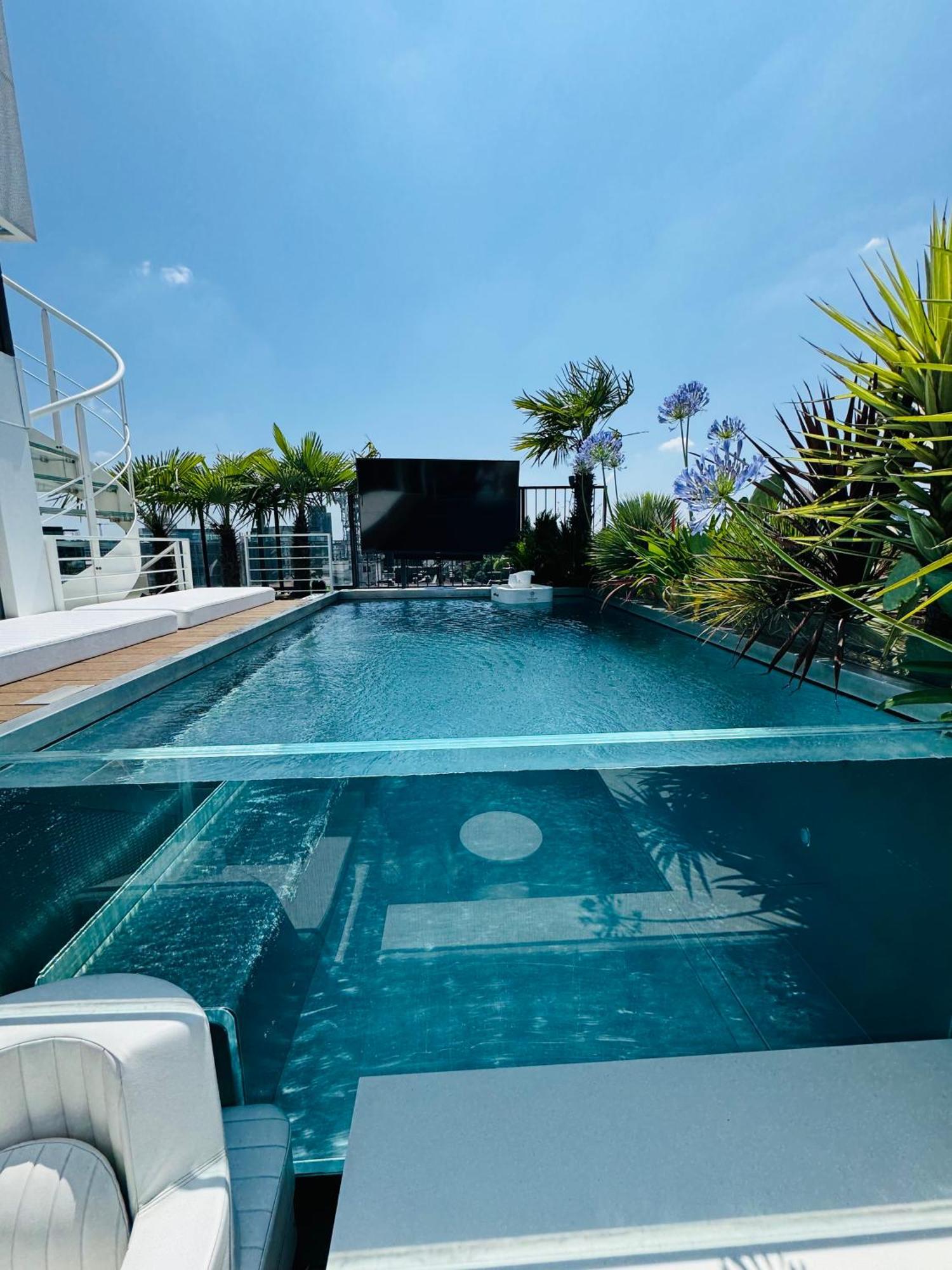 Appartamento Skyjungle, Luxury Penthouse Private Pool And Milano